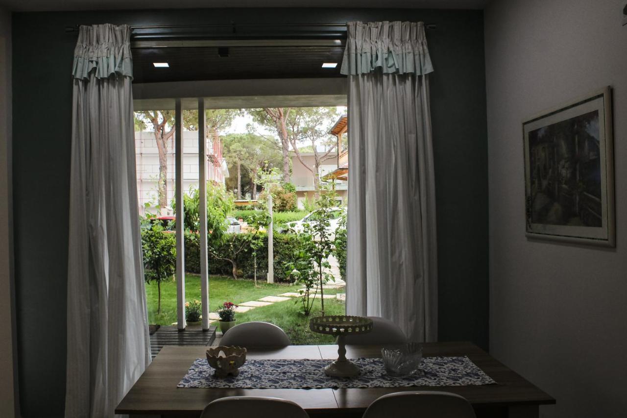 Ivy Lalzi Bay Beach House Durrës Kültér fotó